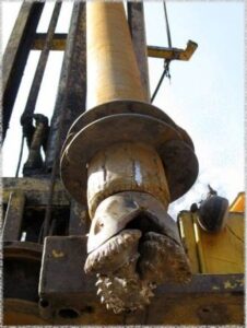 Роторное бурение скважин: преимущества